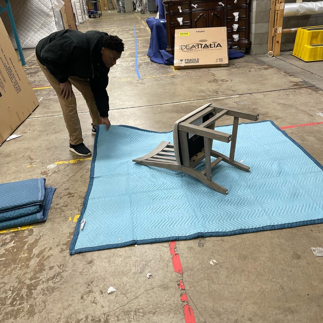 Quick Furniture Delivery in Bergholz, OH